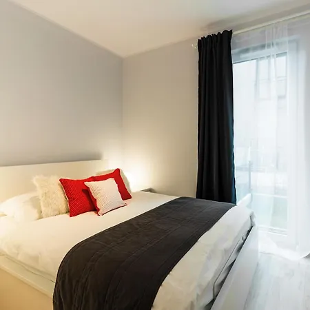 Homely Place Centrum - Stary Rynek - Parking Apartment